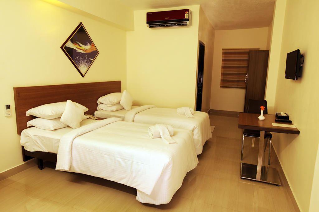 Aakash Inn Tiruvannāmalai Zimmer foto